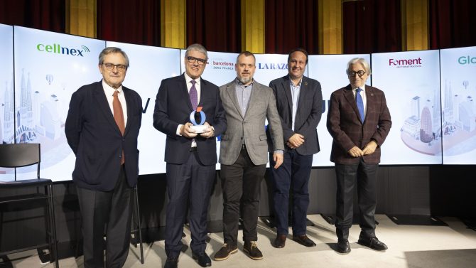 Dishelec 65 Reconocida En Los Premios La Razón